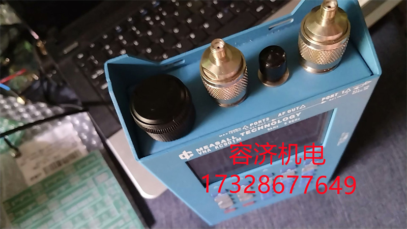矢量網(wǎng)絡(luò)分析儀，9Khz~9.8Ghz 。KC901M】 (2).jpg